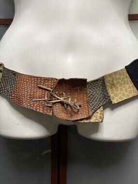 Vintage 70s Leather Patchwork Handmade Stitched Waist Belt Boho Hippie 31”-38”